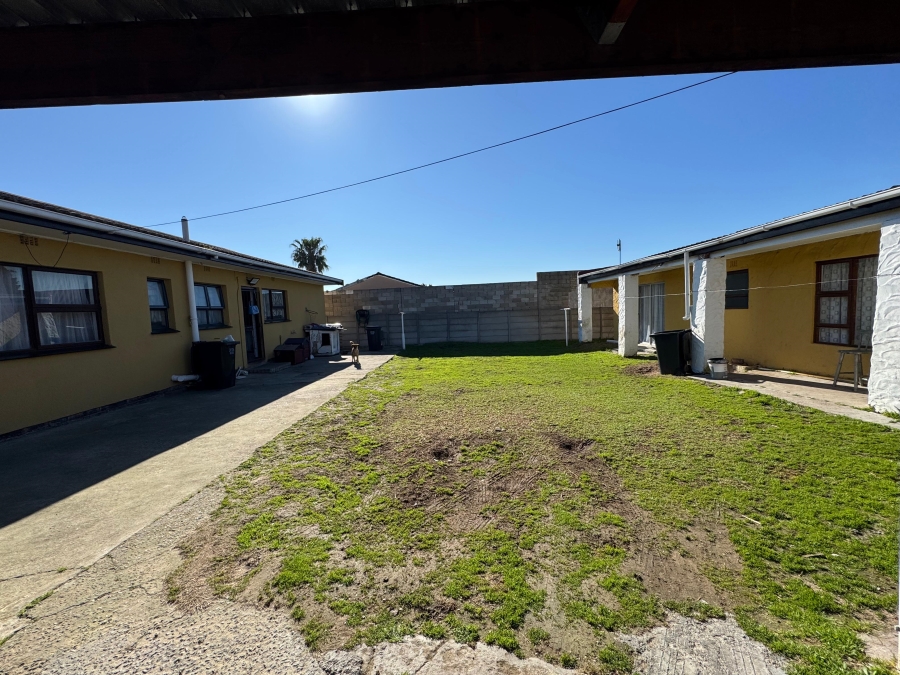 3 Bedroom Property for Sale in Forest Heights Western Cape